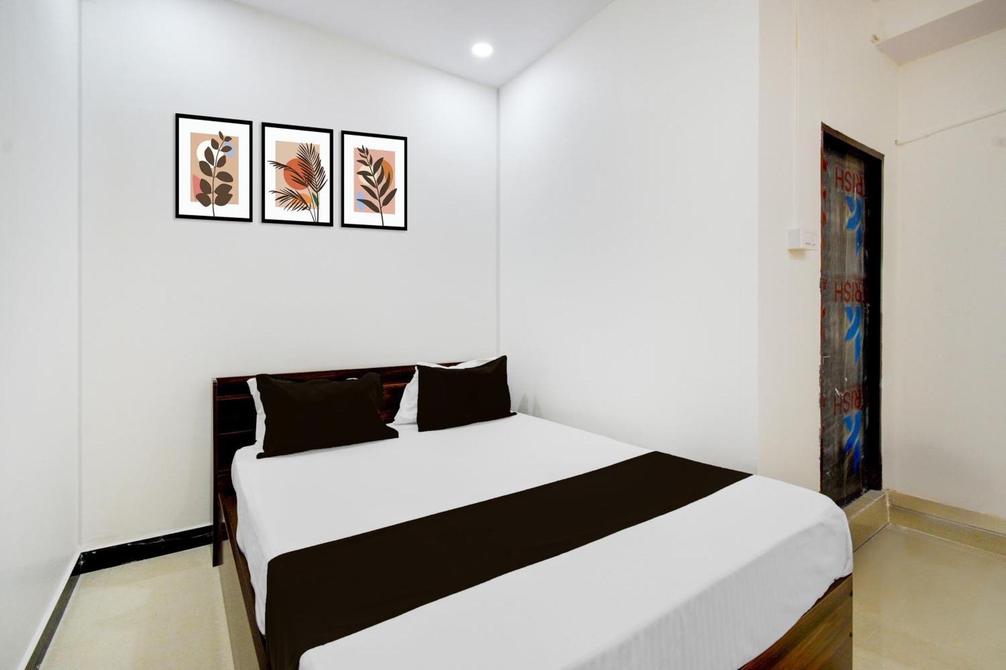 Hotel O P3 Thumkunta Hyderabad Exterior photo