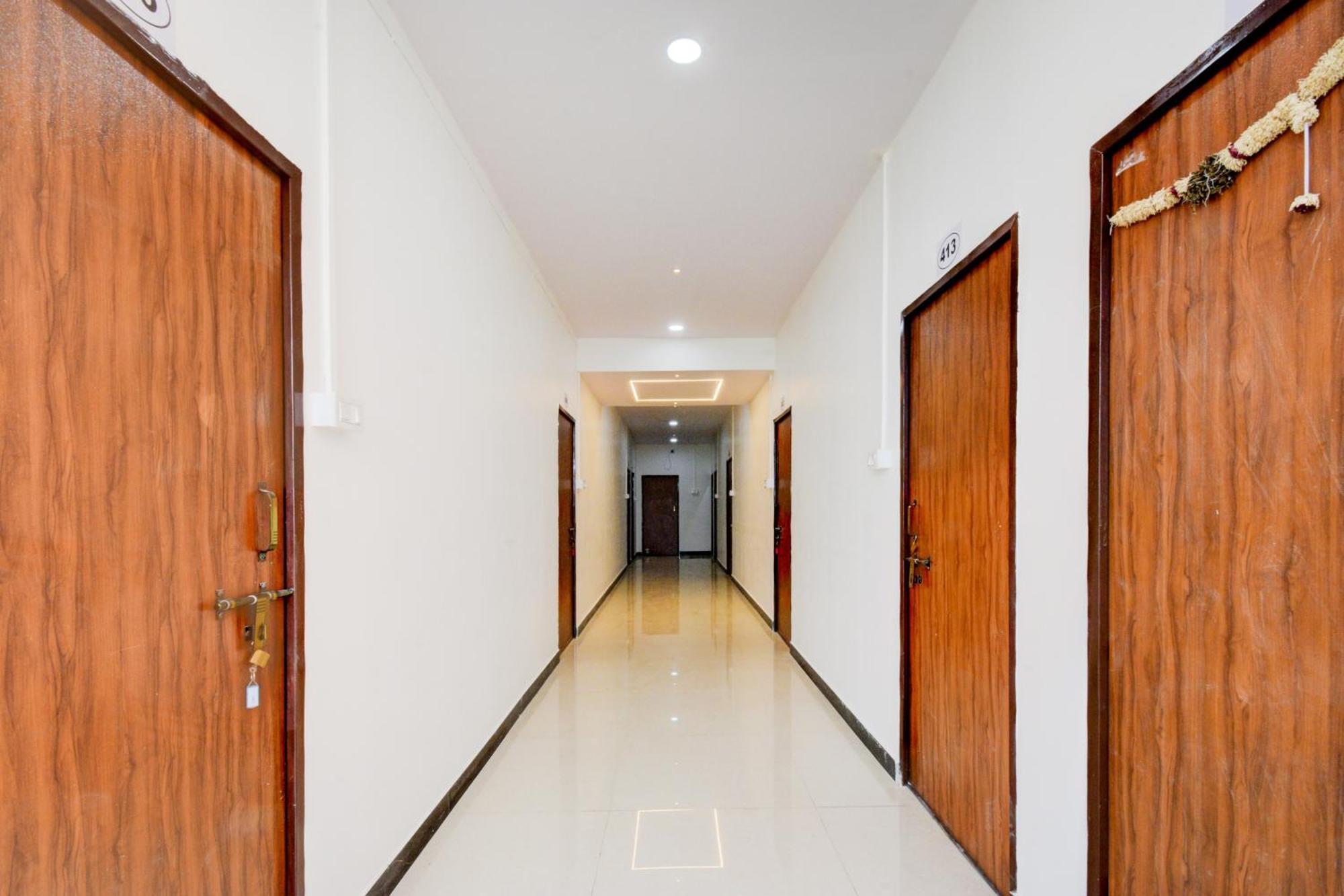 Hotel O P3 Thumkunta Hyderabad Exterior photo